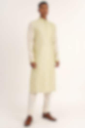 Ivory & Lime Cotton Silk Chanderi Thread Embroidered Kurta Set by Dhruv Vaish at Pernia's Pop Up Shop
