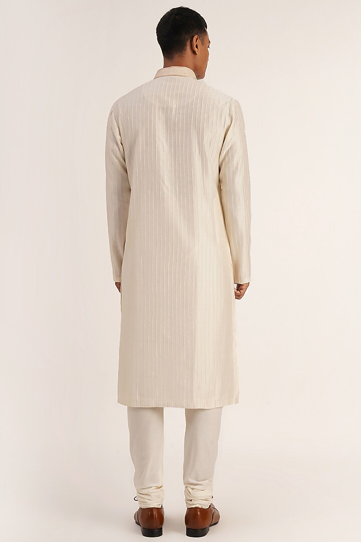 Vanilla Cotton Silk Thread Embroidered Kurta Set by Dhruv Vaish at Pernia's Pop Up Shop