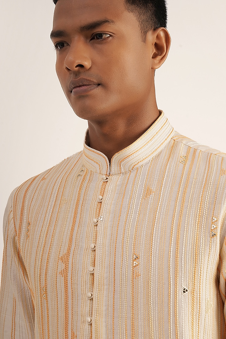 Vanilla Cotton Silk Chanderi Thread Embroidered Kurta Set by Dhruv Vaish at Pernia's Pop Up Shop