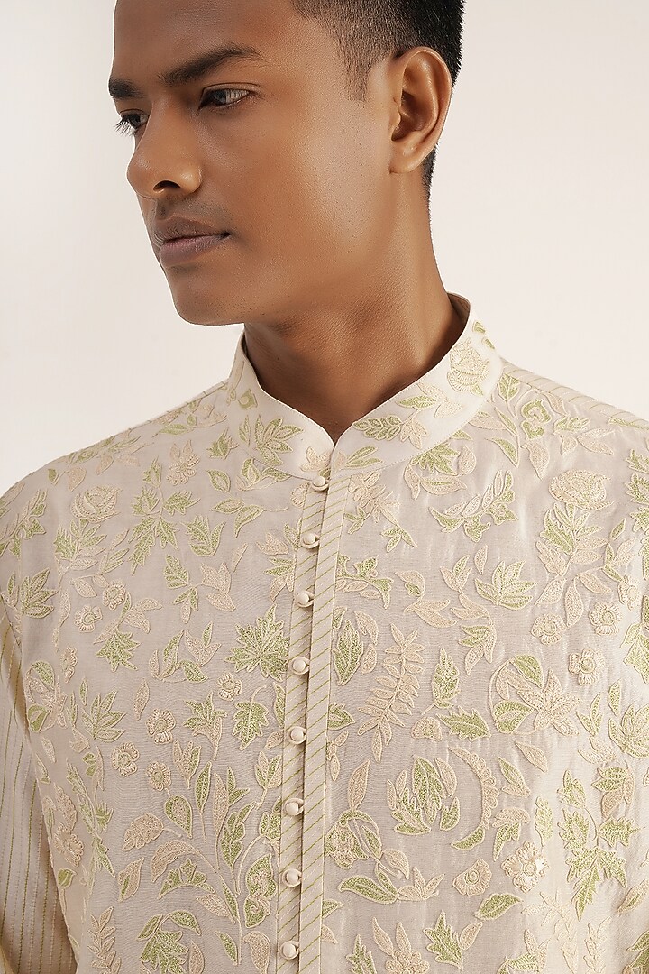 Vanilla Cotton Silk Chanderi Embroidered Kurta Set by Dhruv Vaish at Pernia's Pop Up Shop