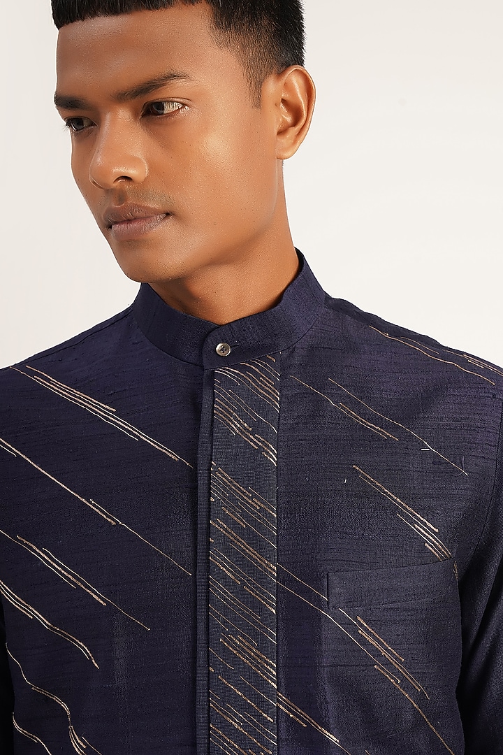 Navy Blue Cotton Silk Embroidered Kurta Set by Dhruv Vaish at Pernia's Pop Up Shop
