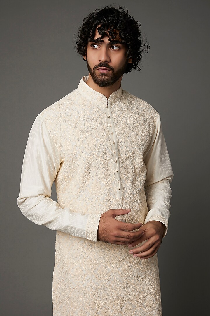 Ivory Cotton Silk Chanderi Thread Embroidered Kurta Set by Dhruv Vaish at Pernia's Pop Up Shop