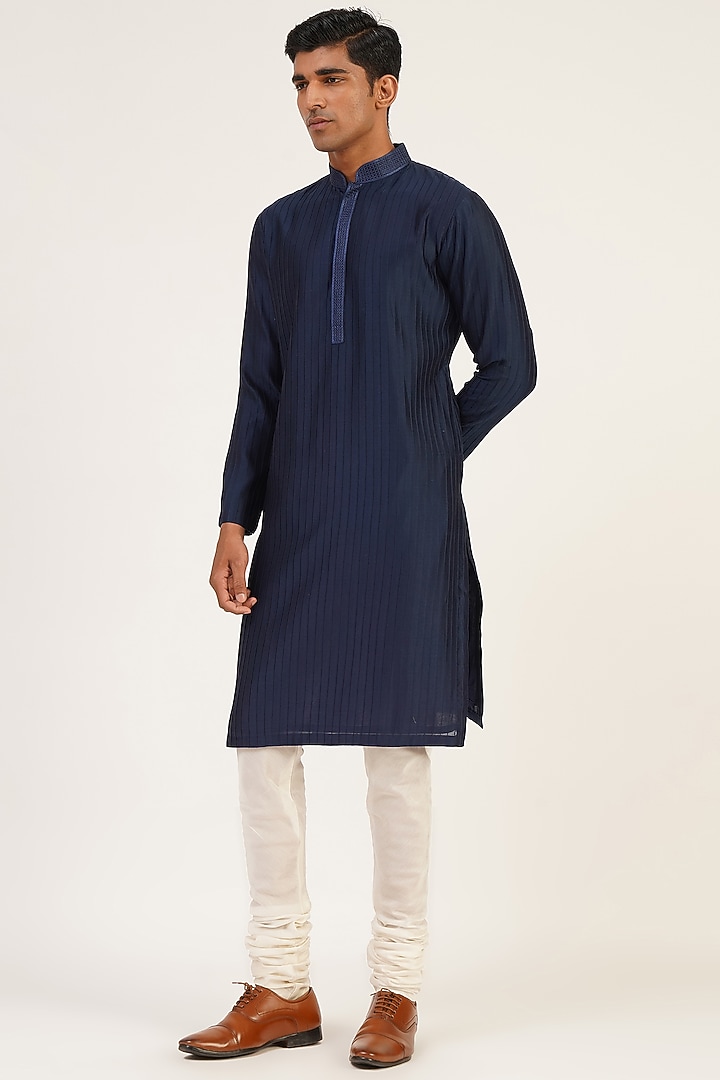 Navy Blue Cotton Silk Chanderi Draped Pintuck Kurta Set by Dhruv Vaish at Pernia's Pop Up Shop