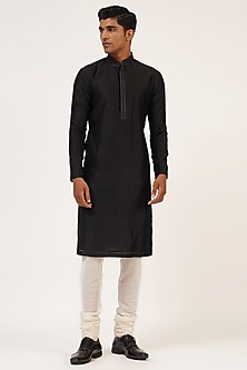 product-color-Black