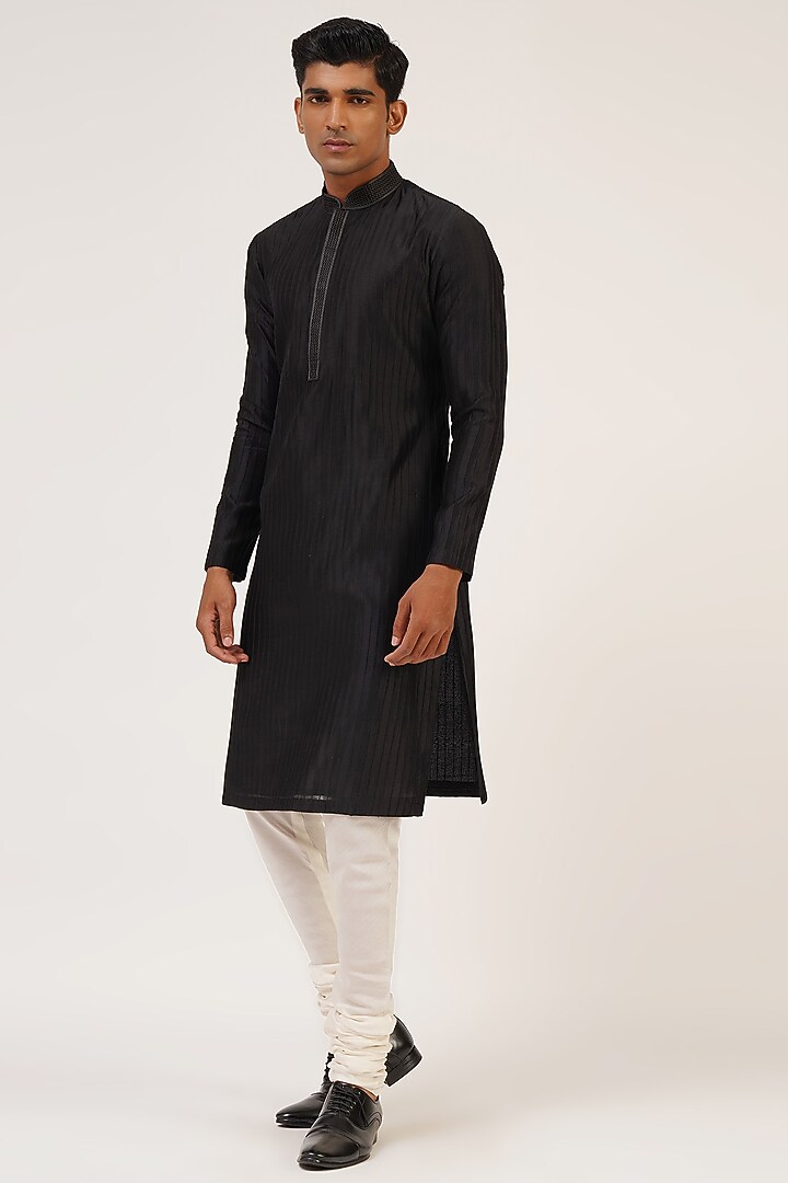 Black Cotton Silk Chanderi Draped Pintuck Kurta Set by Dhruv Vaish at Pernia's Pop Up Shop