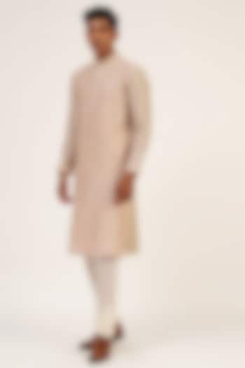 Beige Cotton Silk Chanderi Thread Embroidered Kurta Set by Dhruv Vaish at Pernia's Pop Up Shop