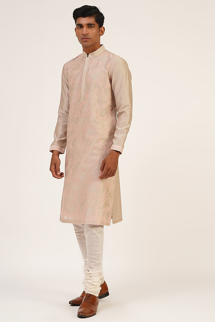 Beige Cotton Silk Chanderi Thread Embroidered Kurta Set by Dhruv Vaish at Pernia's Pop Up Shop