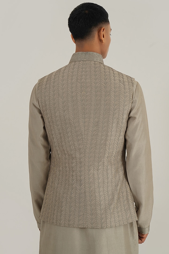 London Fog Silk Thread Embroidered Nehru Jacket by Dhruv Vaish at Pernia's Pop Up Shop