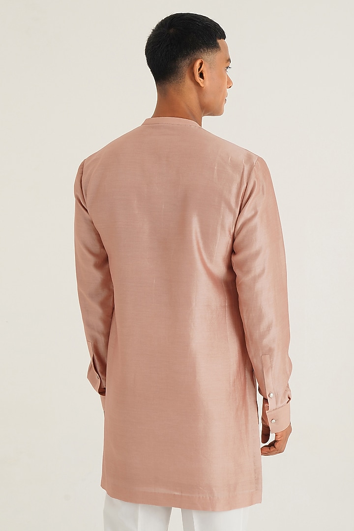 Onion Pink Silk Zari Embroidered Kurta Set by Dhruv Vaish at Pernia's Pop Up Shop