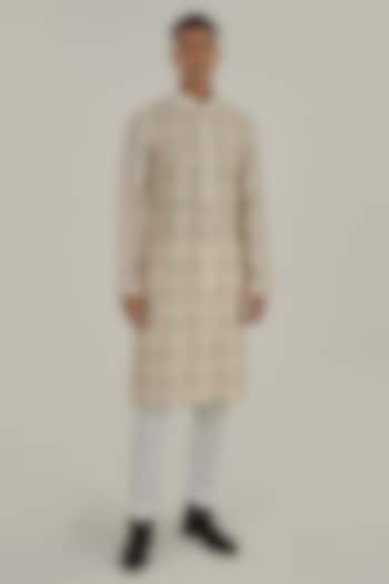 Ivory Cotton Silk Chanderi Thread Embroidered Kurta Set by Dhruv Vaish at Pernia's Pop Up Shop