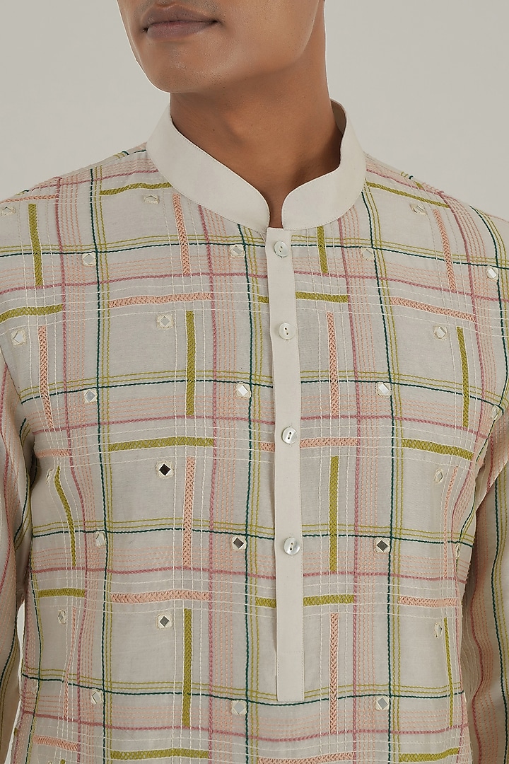 Ivory Cotton Silk Chanderi Thread Embroidered Kurta Set by Dhruv Vaish at Pernia's Pop Up Shop