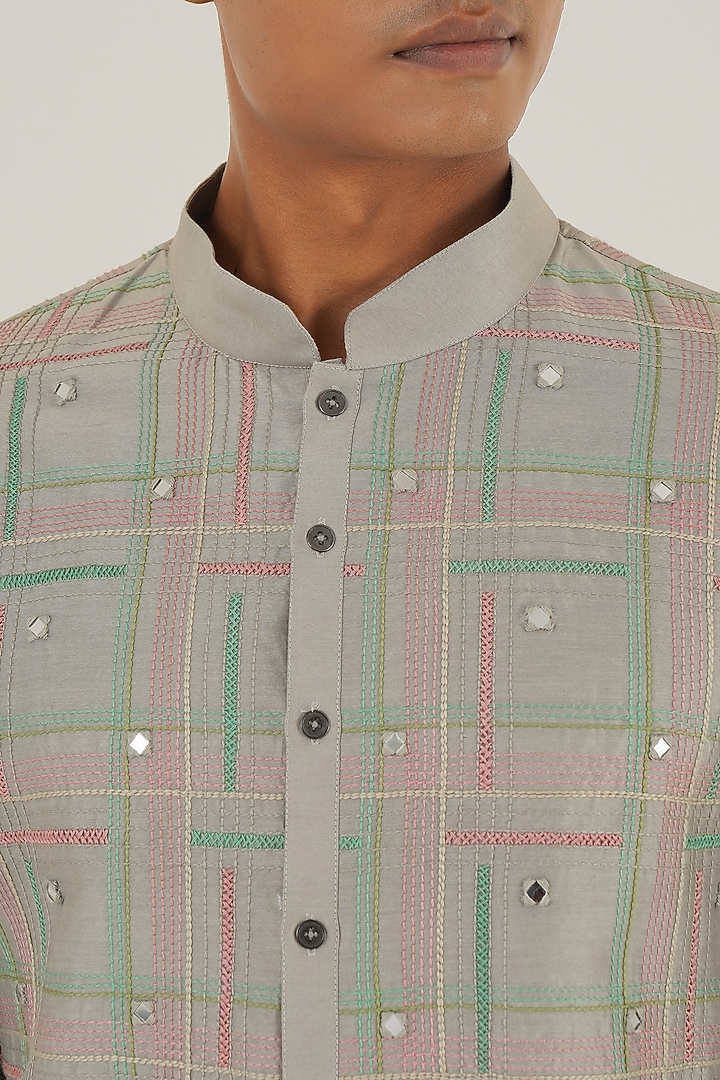 London Fog Cotton Silk Chanderi Thread Embroidered Kurta Set by Dhruv Vaish at Pernia's Pop Up Shop