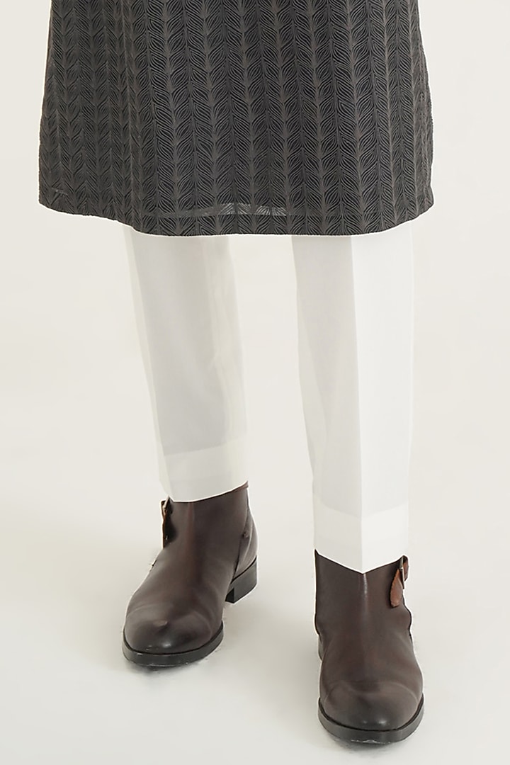 Black Cotton Silk Chanderi Embroidered Kurta Set by Dhruv Vaish at Pernia's Pop Up Shop