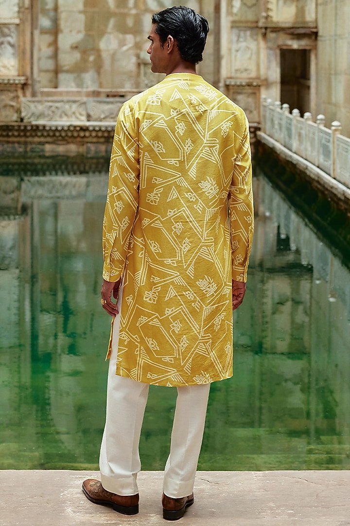 Marigold Yellow Chanderi Printed Kurta Set by Dhruv Vaish at Pernia's Pop Up Shop