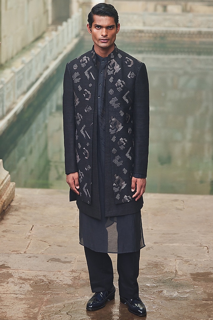 Black Silk Zari Hand Embroidered Sherwani Set by Dhruv Vaish