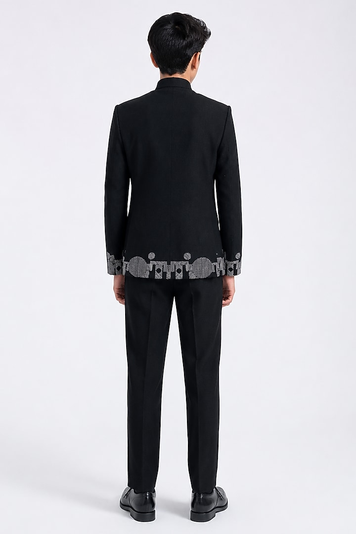 Black Silk Thread Embroidered Bandhgala For Boys by Dhruv Vaish Kids at Pernia's Pop Up Shop