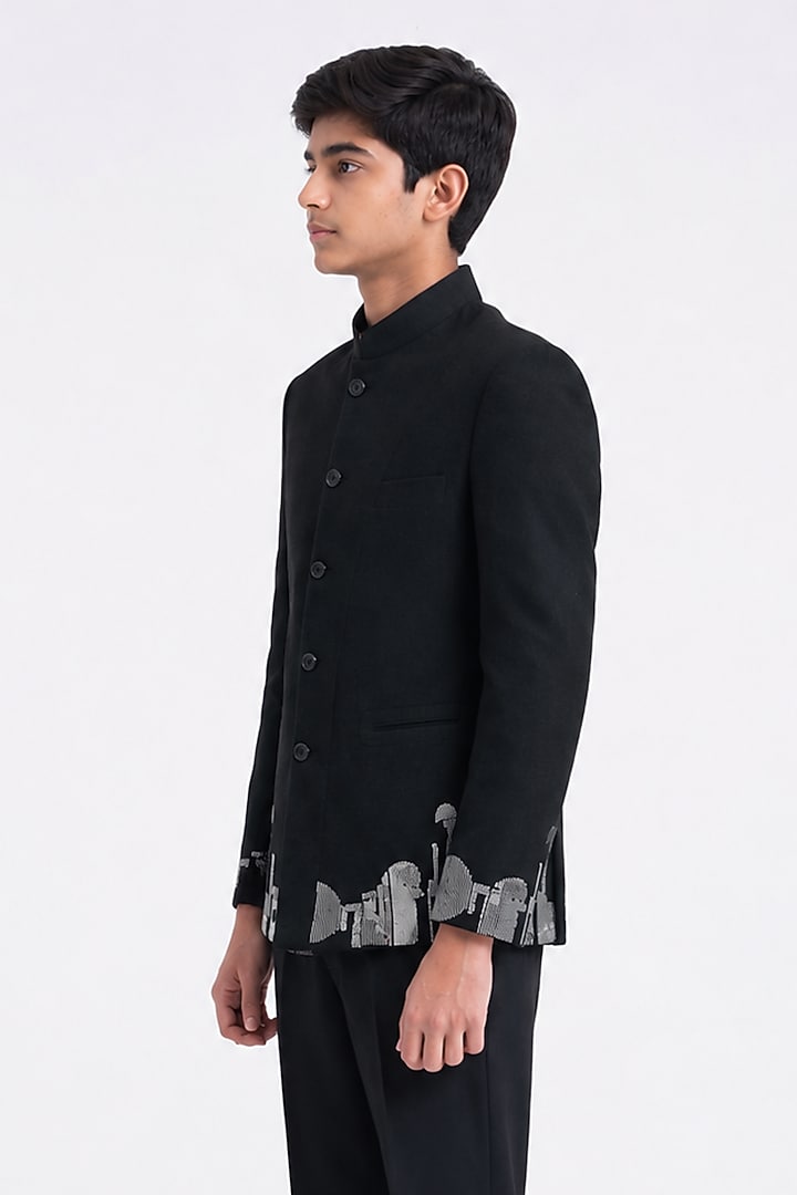 Black Silk Thread Embroidered Bandhgala For Boys by Dhruv Vaish Kids at Pernia's Pop Up Shop