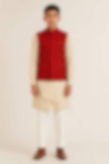 Red Silk Pintucked Nehru Jacket For Boys by Dhruv Vaish Kids at Pernia's Pop Up Shop
