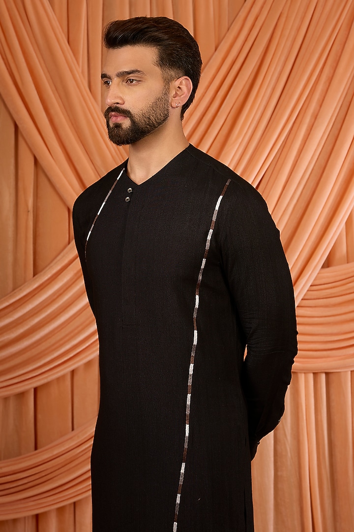 Black Cotton Silk Thread Embroidered Kurta Set by Dhruv Vaish at Pernia's Pop Up Shop