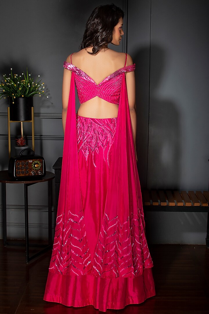 Fuchsia Pure Silk Wedding Lehenga Set by Dhwaja at Pernia's Pop Up Shop