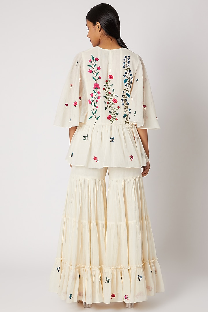 Off White Embroidered Tunic by Divya Anand at Pernia's Pop Up Shop