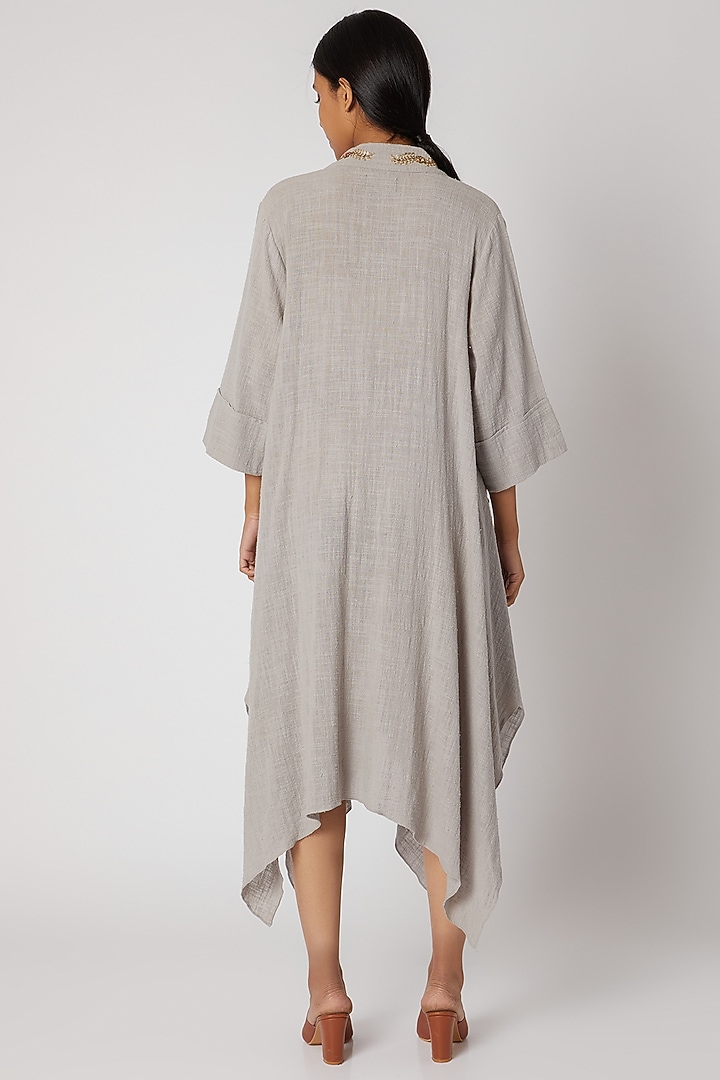 Grey Embroidered Asymmetrical Kurta by Divya Anand at Pernia's Pop Up Shop