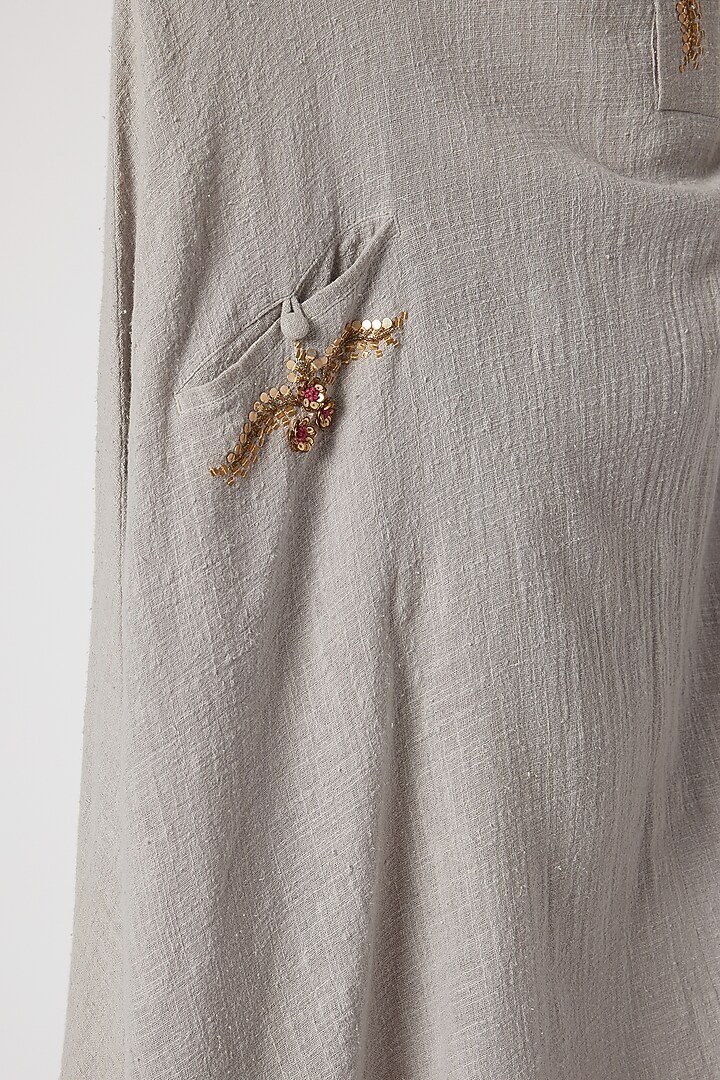 Grey Embroidered Asymmetrical Kurta by Divya Anand at Pernia's Pop Up Shop