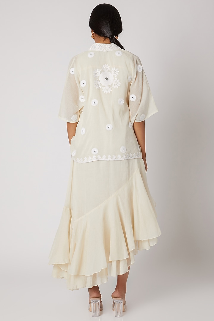 Off White Embroidered Short Open Jacket by Divya Anand at Pernia's Pop Up Shop