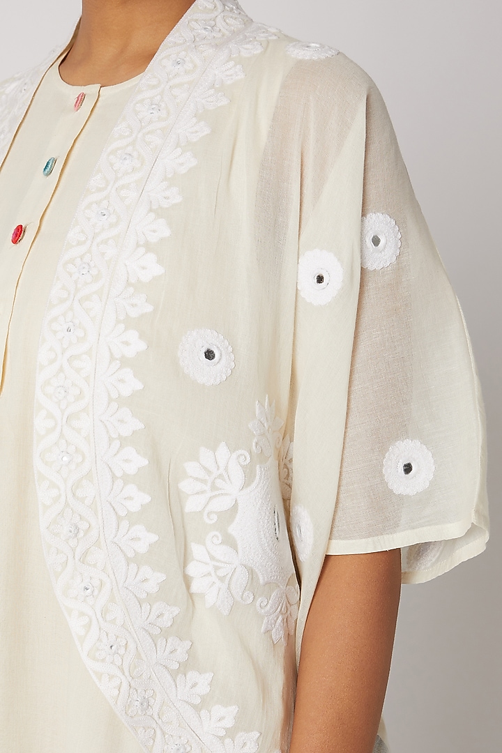 Off White Embroidered Short Open Jacket by Divya Anand at Pernia's Pop Up Shop