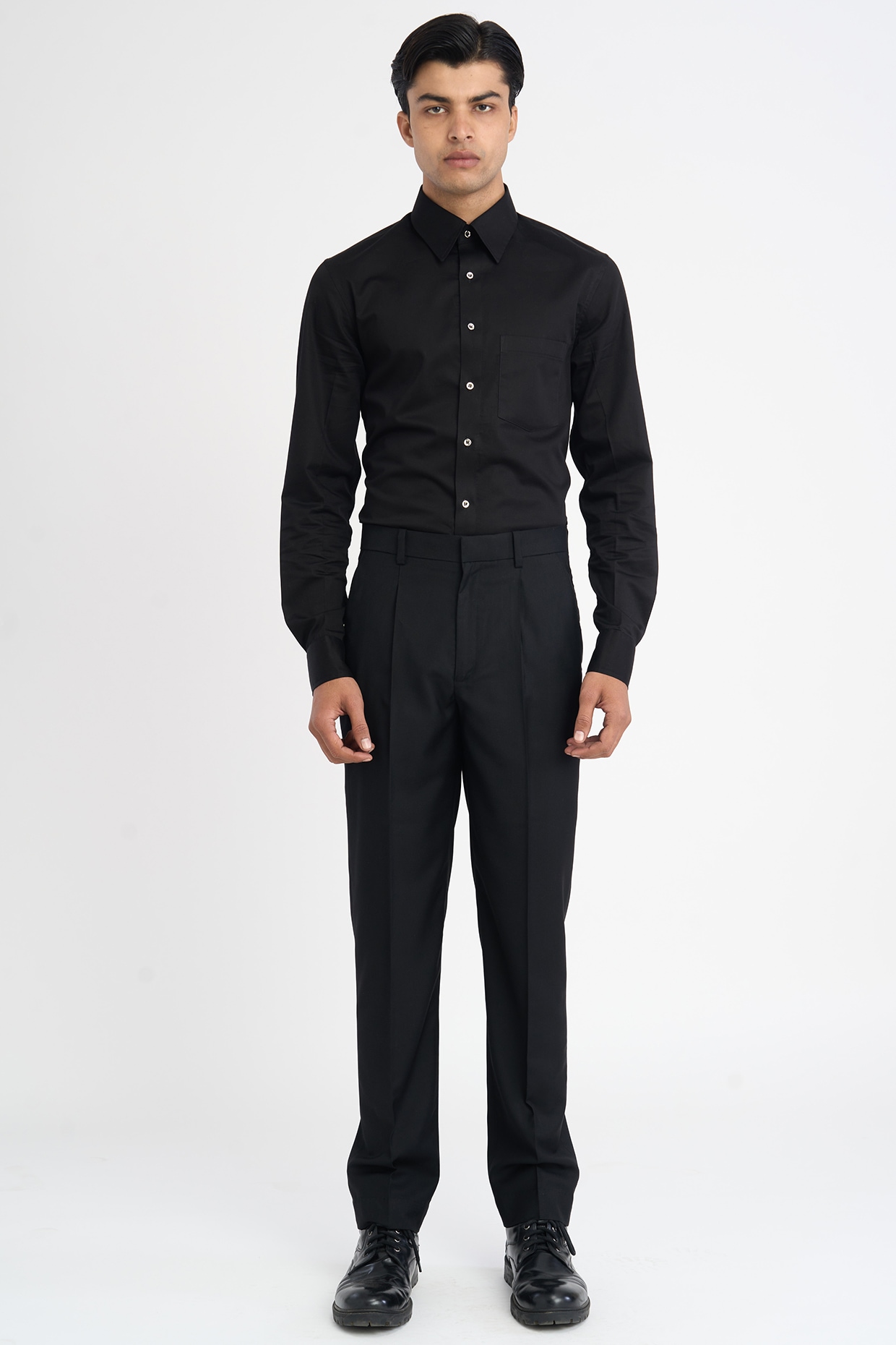 Buy Maroon Trousers for Men Online - Airavatatextiles – Airavata Weaves and  Textiles