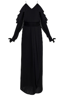 Black Front Slit Gown With Velvet Belt Design by Disha Kahai at Pernia ...