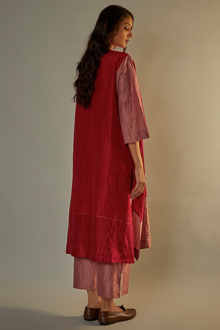 Red Mulberry Silk Printed Kurta Set by Divyam Mehta at Pernia's Pop Up Shop