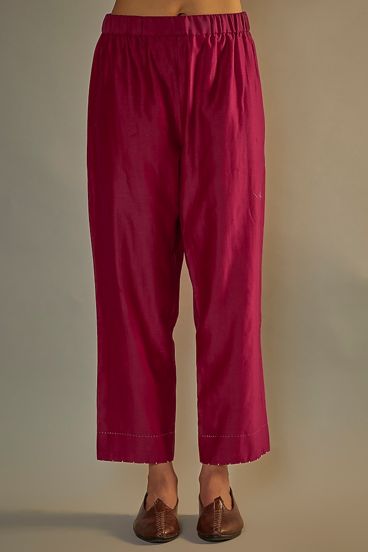 Red Mulberry Silk Embroidered Kurta Set by Divyam Mehta at Pernia's Pop Up Shop