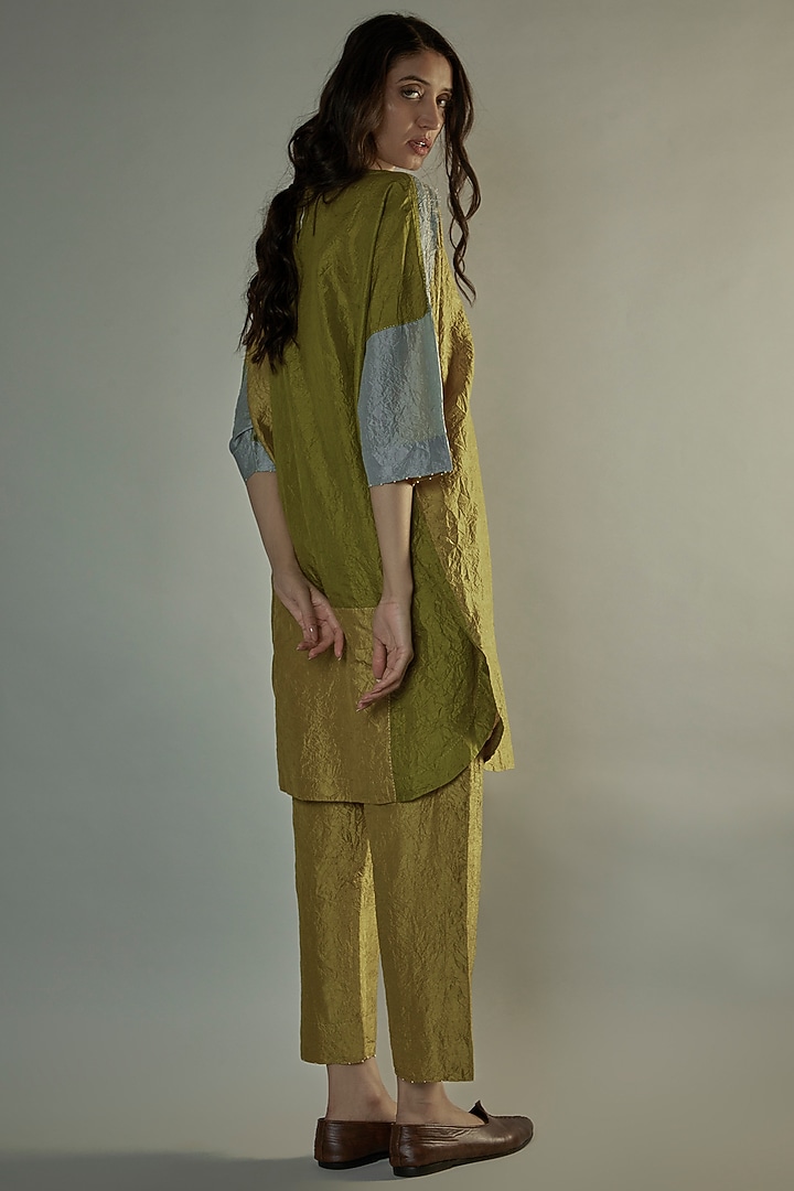 Lebu Mulberry Silk Embroidered Co-Ord Set by Divyam Mehta at Pernia's Pop Up Shop