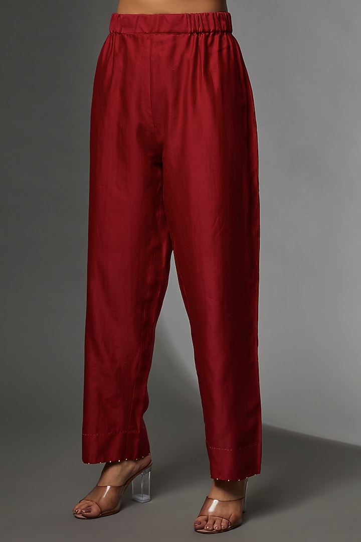 Red Mulberry Silk Embroidered Kurta Set by Divyam Mehta at Pernia's Pop Up Shop