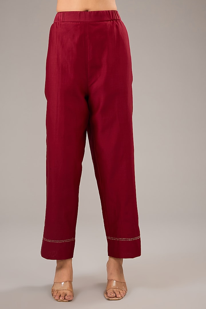 Red Mulberry Silk French Knot Embroidered Long Kurta Set by Divyam Mehta at Pernia's Pop Up Shop