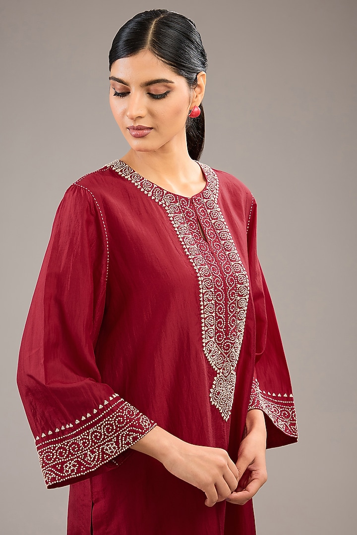 Red Mulberry Silk French Knot Embroidered Long Kurta Set by Divyam Mehta at Pernia's Pop Up Shop