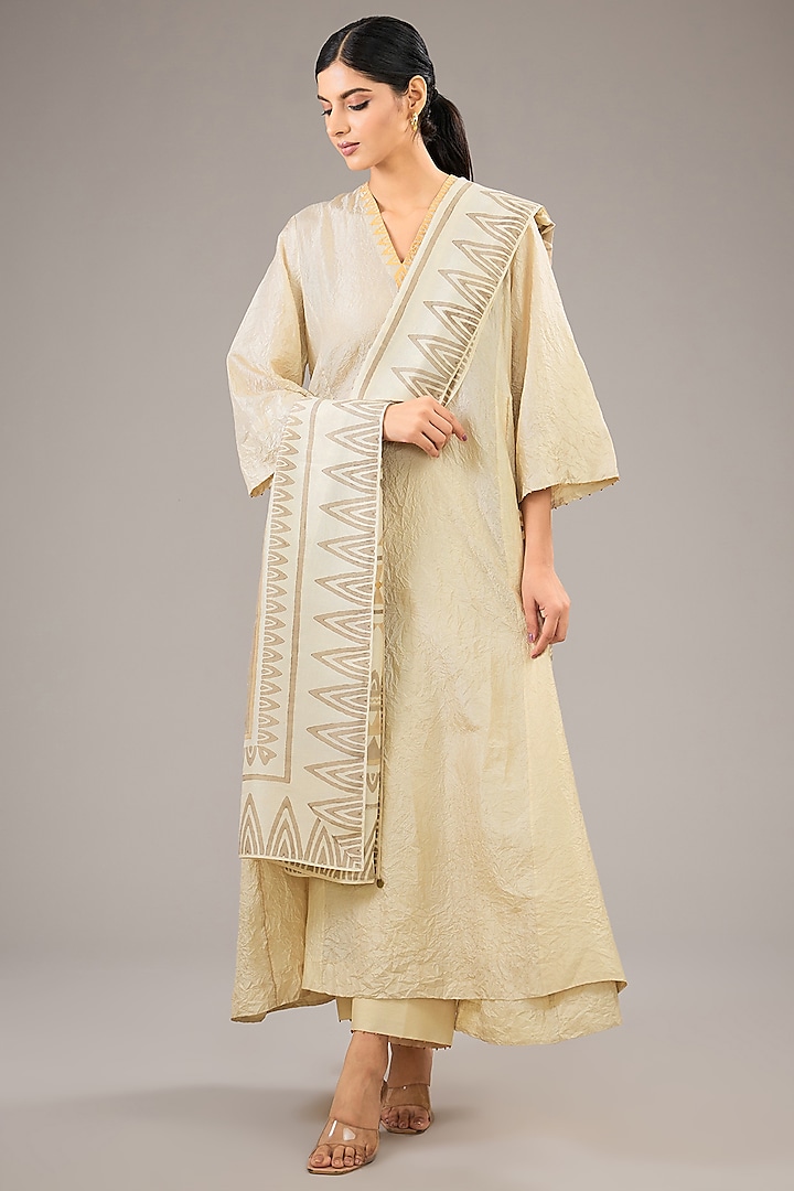 Badami Beige Mulberry Silk Patchwork Kurta Set by Divyam Mehta at Pernia's Pop Up Shop