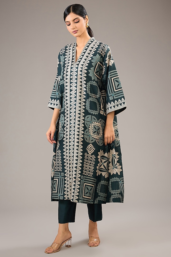 Sea Green Mulberry Silk Block Printed Kurta Set by Divyam Mehta at Pernia's Pop Up Shop