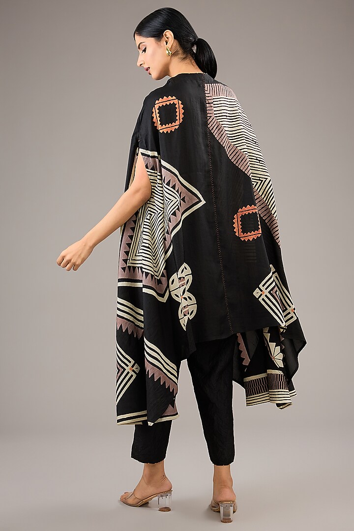Black Mulberry Silk Block Printed Poncho Kurta Set by Divyam Mehta at Pernia's Pop Up Shop