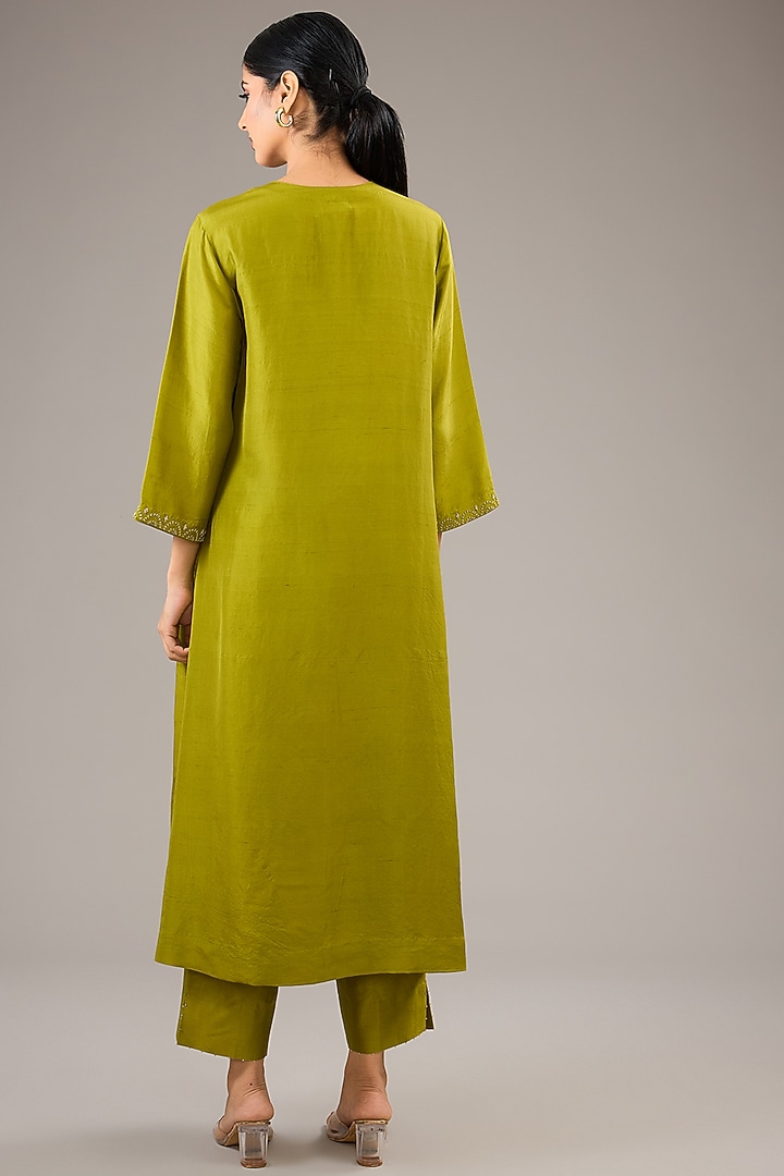 Green Dupion Silk Bead Embroidered Kurta Set by Divyam Mehta at Pernia's Pop Up Shop