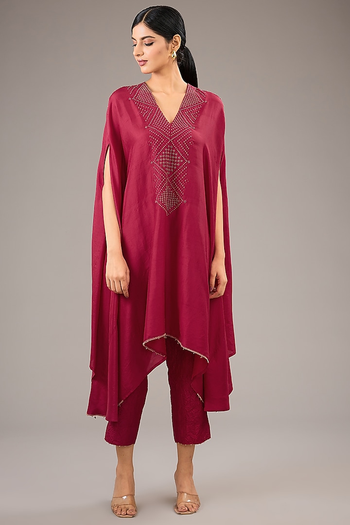 Fuchsia Dupion Silk Bead Embroidered Poncho Kurta Set by Divyam Mehta at Pernia's Pop Up Shop