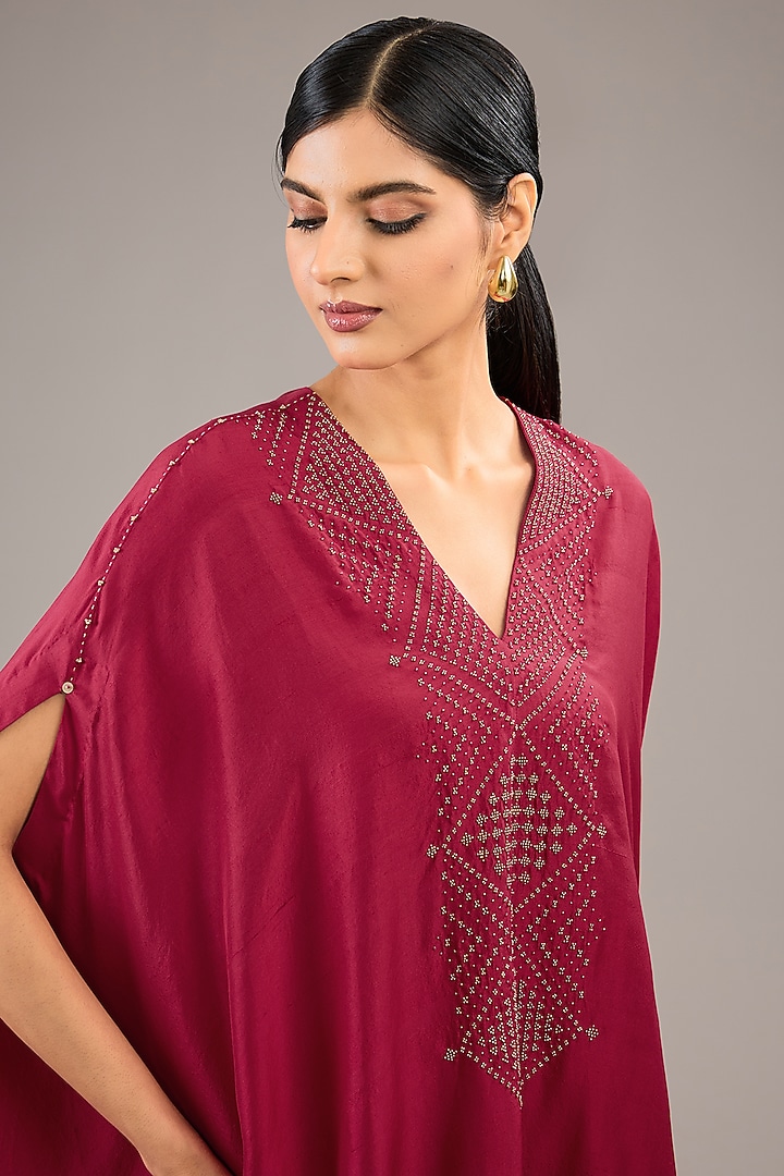 Fuchsia Dupion Silk Bead Embroidered Poncho Kurta Set by Divyam Mehta at Pernia's Pop Up Shop