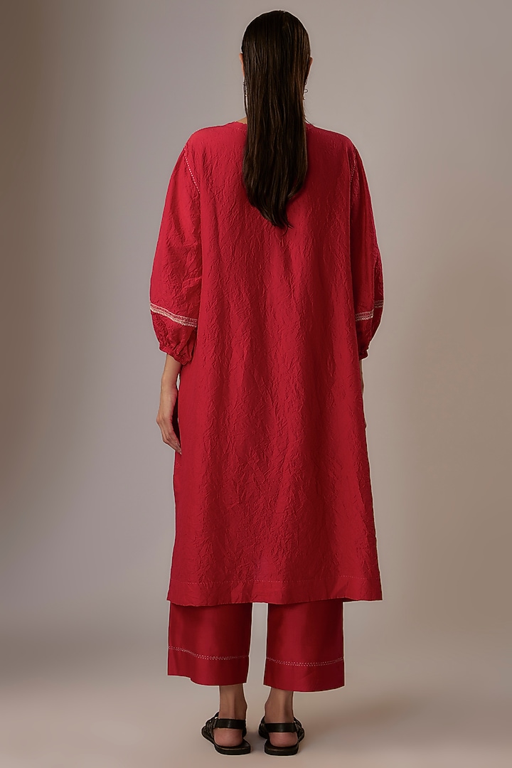 Valentine Red Mulberry Silk Crushed Kurta Set by Divyam Mehta at Pernia's Pop Up Shop