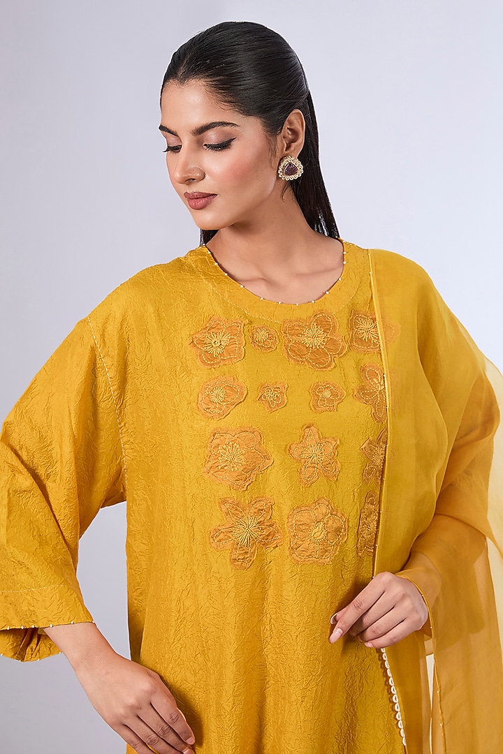 Yellow Mulberry Silk Kurta Set by Divyam Mehta at Pernia's Pop Up Shop