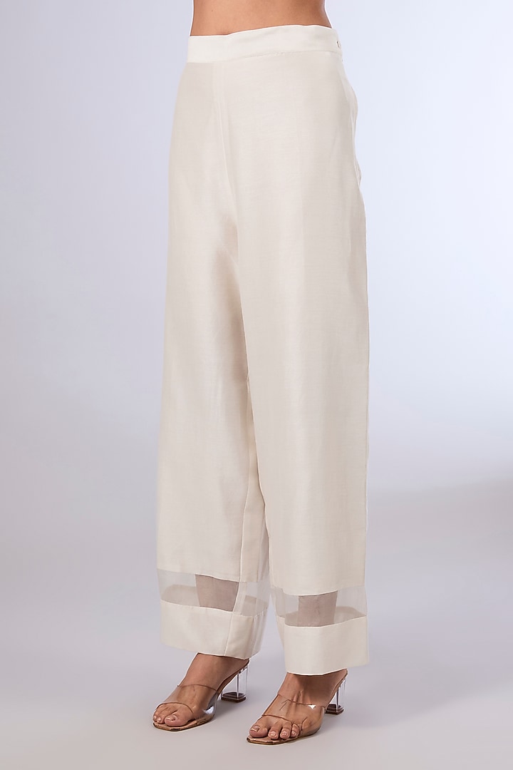 Ivory Mulberry Silk Kurta Set by Divyam Mehta at Pernia's Pop Up Shop