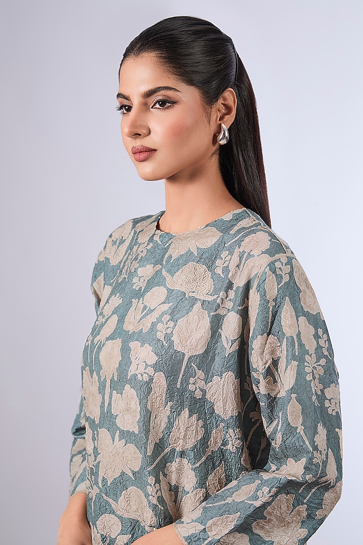 Blue Mulberry Silk Kurta Set by Divyam Mehta at Pernia's Pop Up Shop