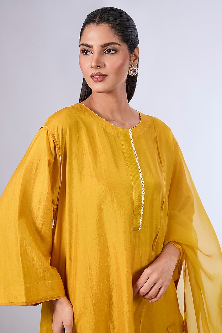 Yellow Mulberry Silk Kurta Set by Divyam Mehta at Pernia's Pop Up Shop