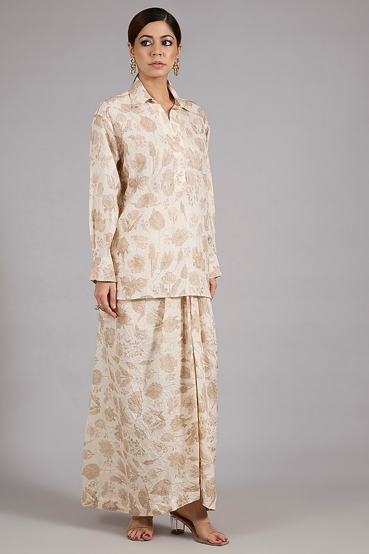 Ivory Mulberry Silk Floral Printed Co-Ord Set by Divyam Mehta at Pernia's Pop Up Shop