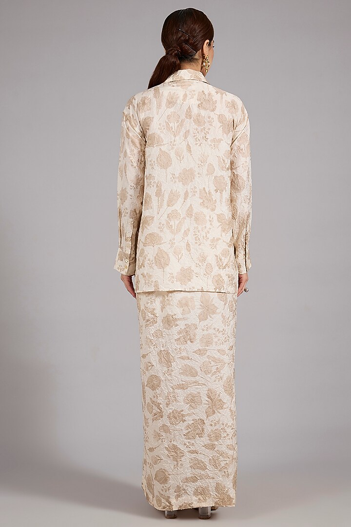Ivory Mulberry Silk Floral Printed Co-Ord Set by Divyam Mehta at Pernia's Pop Up Shop